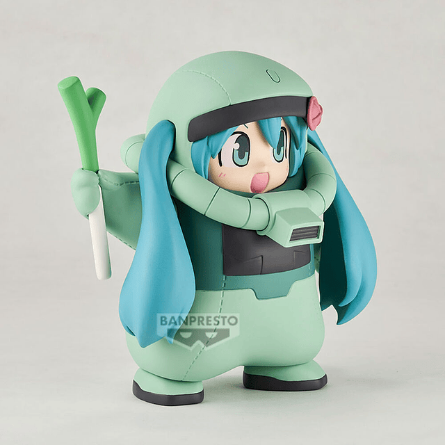 Mobile Suit Gundam Hatsune Miku 45th Anniversary figure 15cm