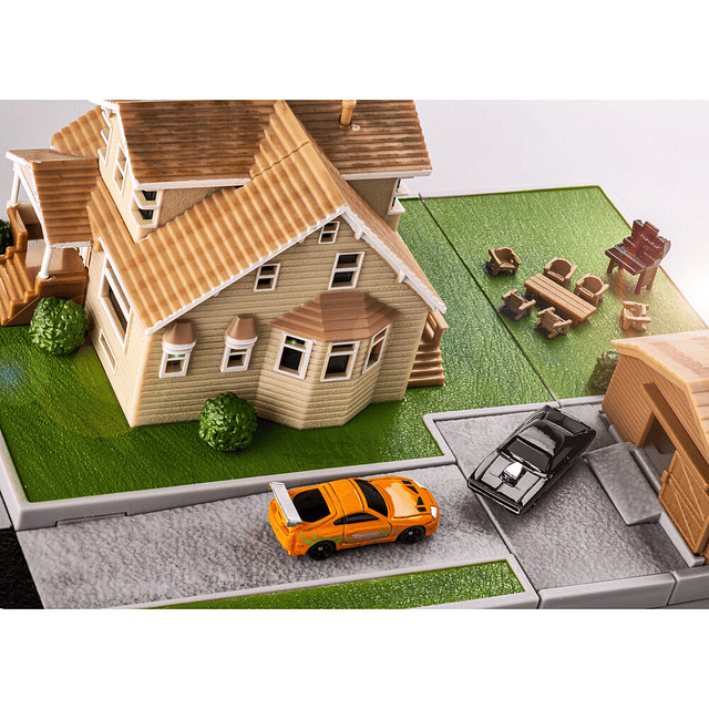 Fast & Furious Toretto House diorama replica
