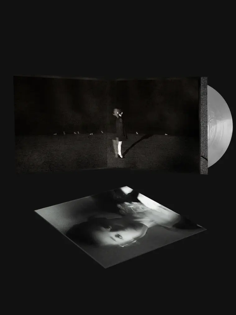 Ariana Grande - petal vinilo color blanco perlado translúcido LP 2