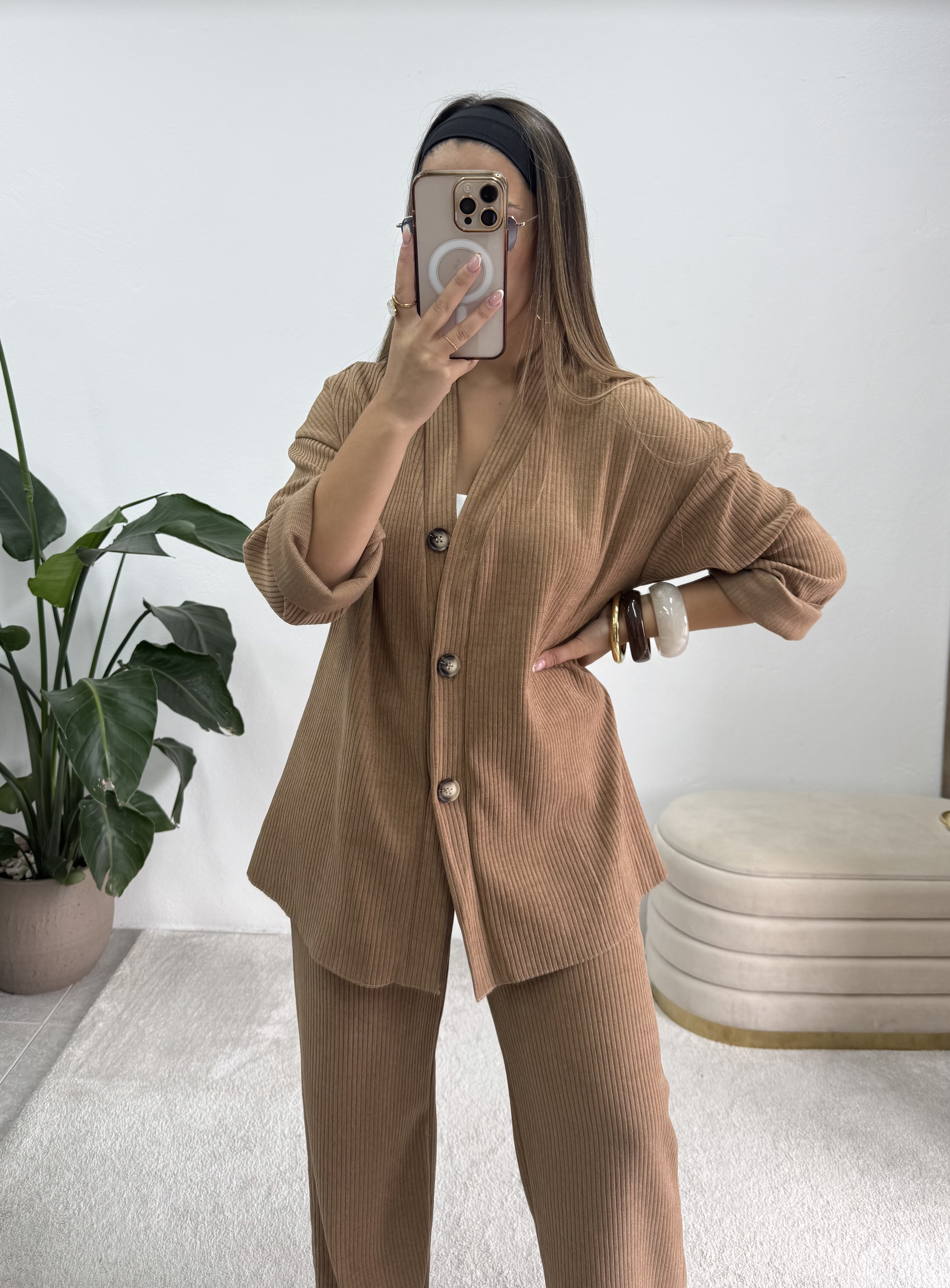 Conjunto bombazina camel 3