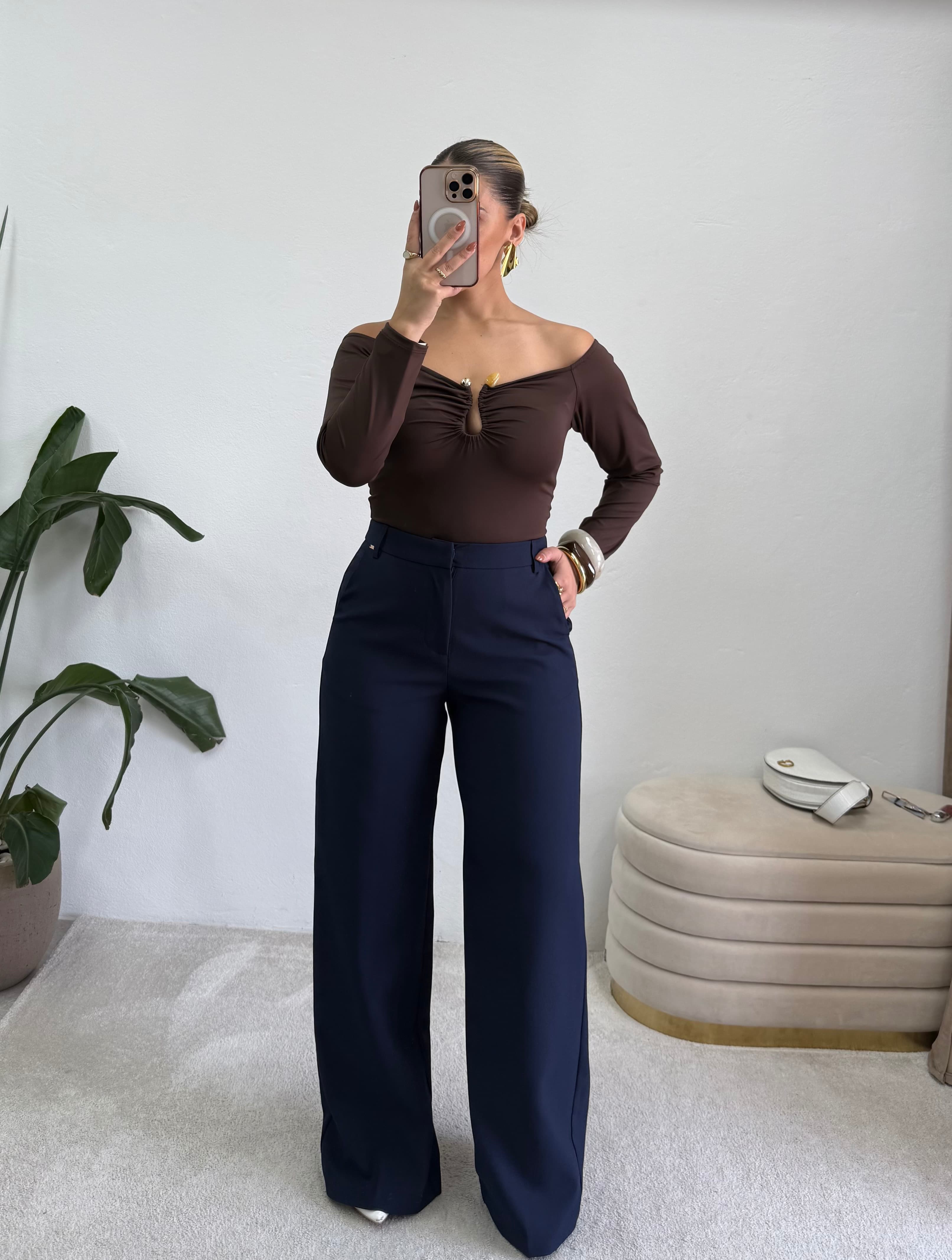 Body Castanho com Detalhe 4