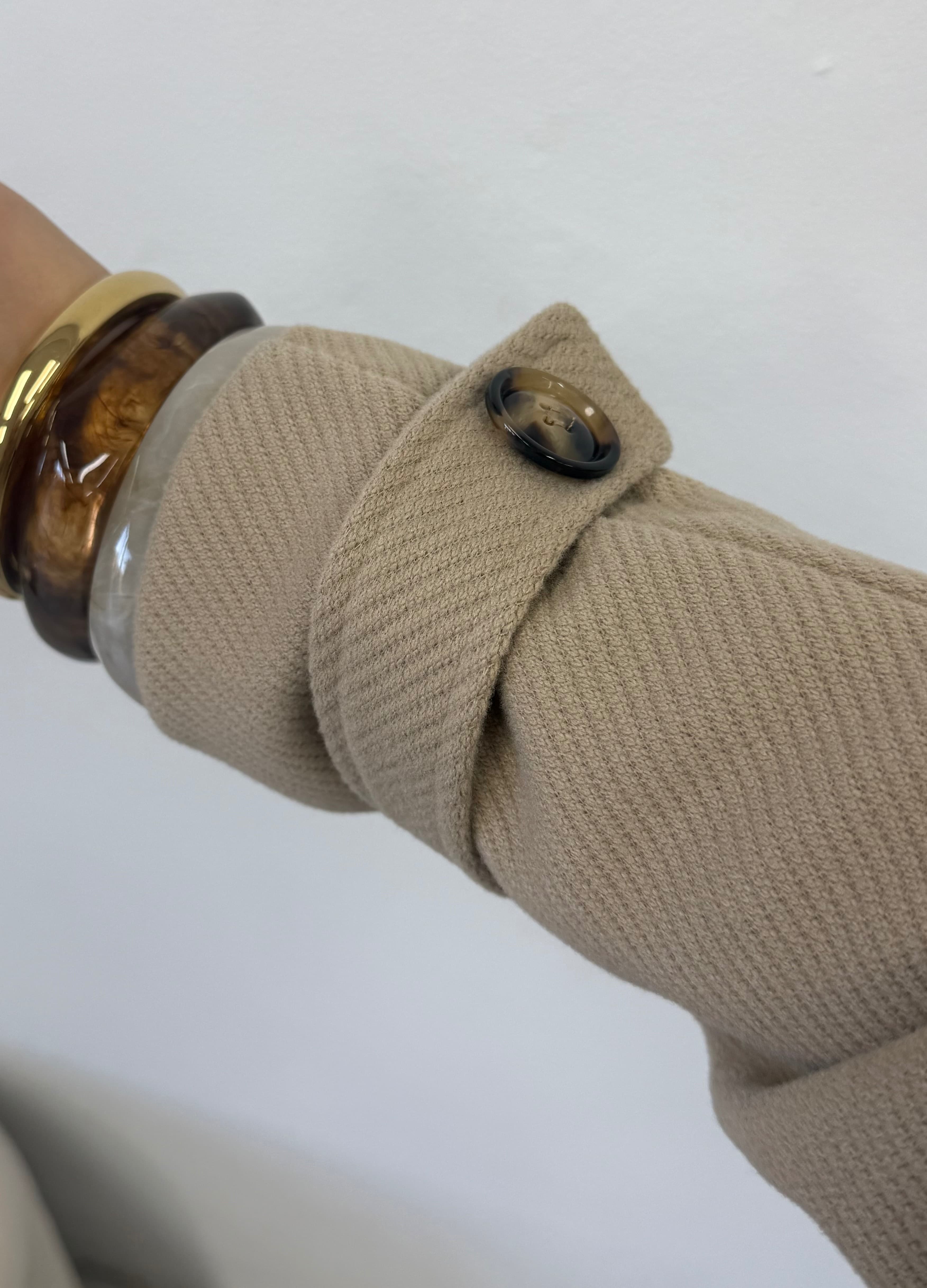 Sobretudo Essential Bege 7