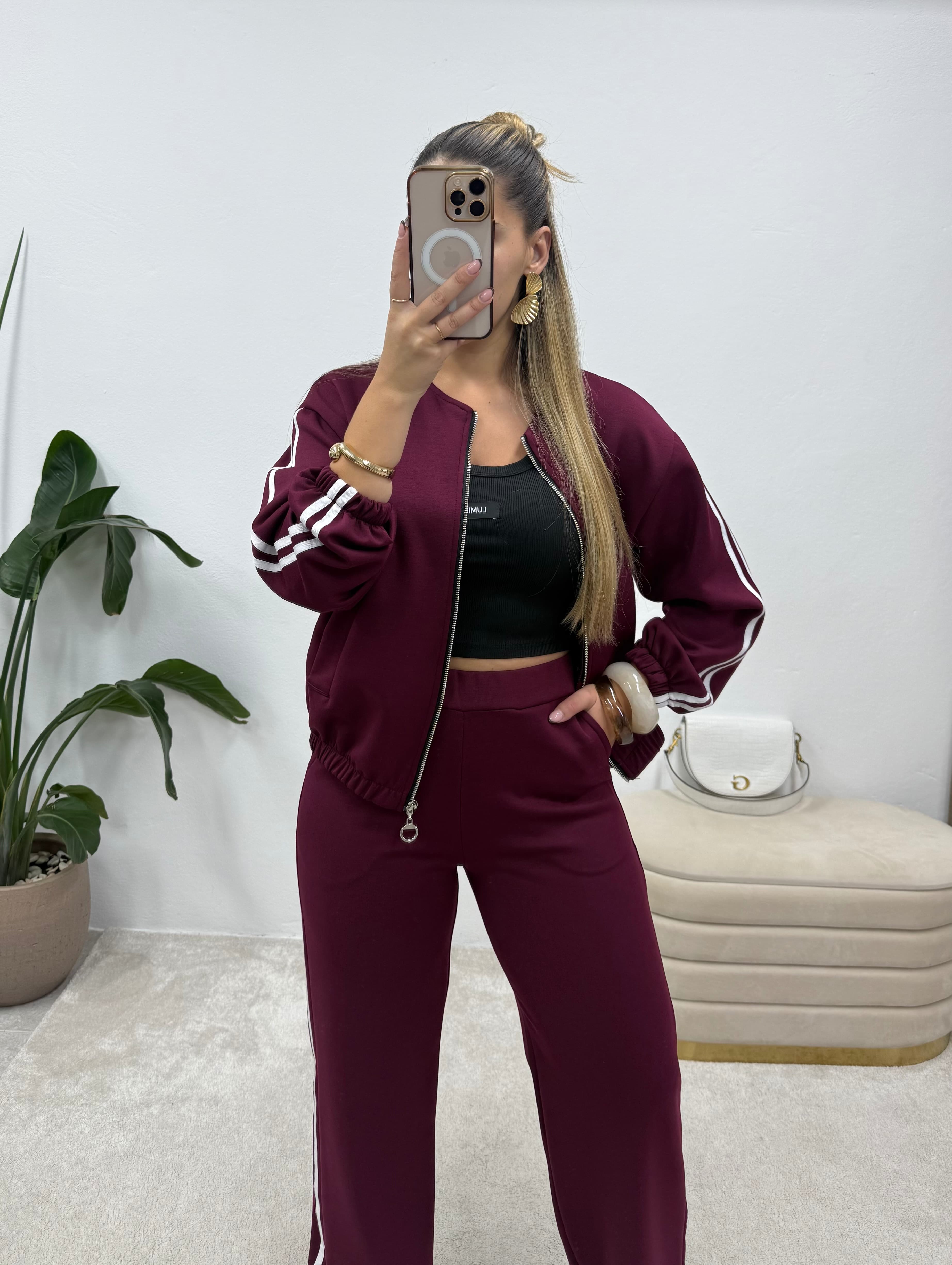 Conjunto Bordeaux Comfort