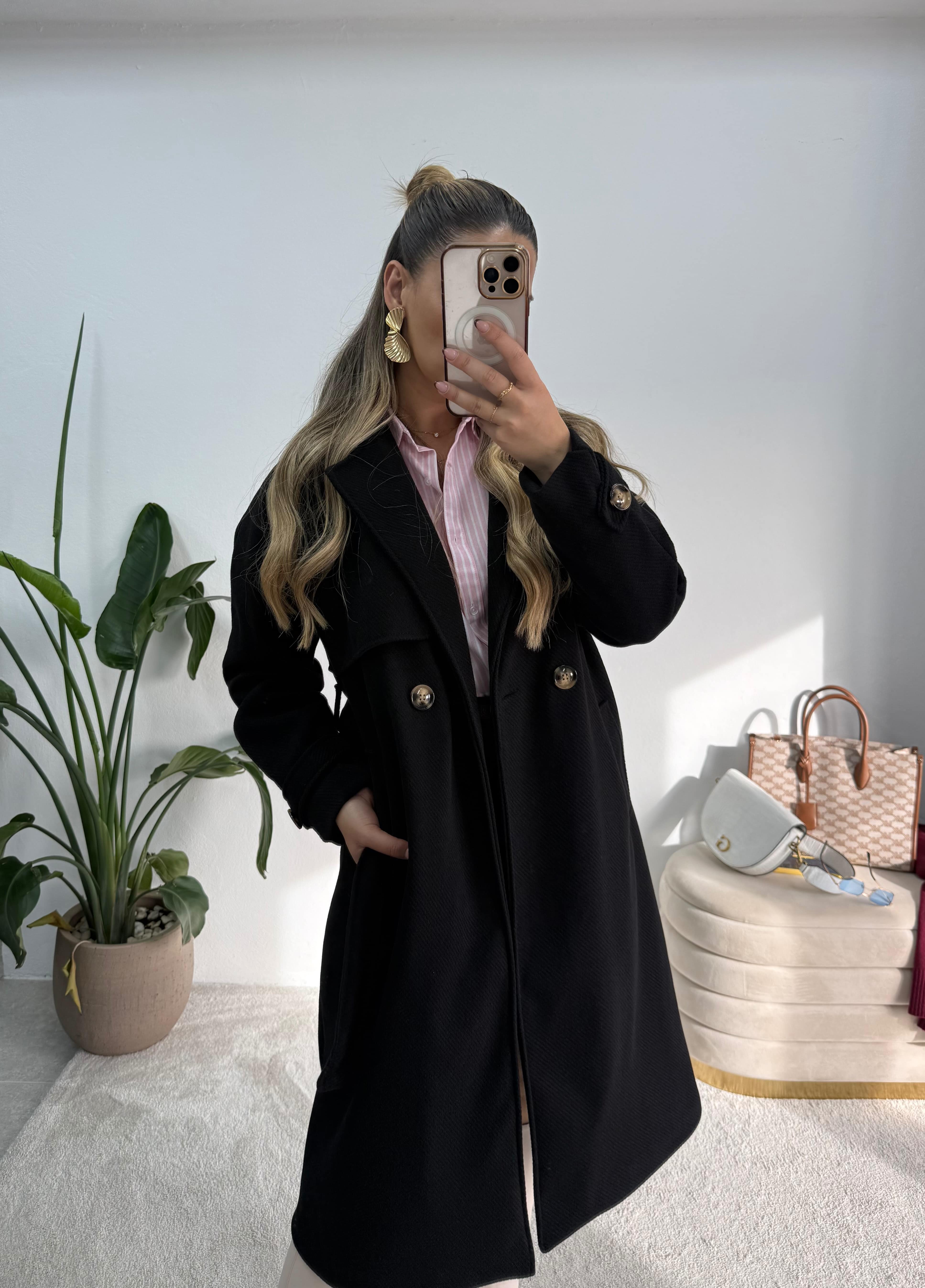 Sobretudo Essential Preto