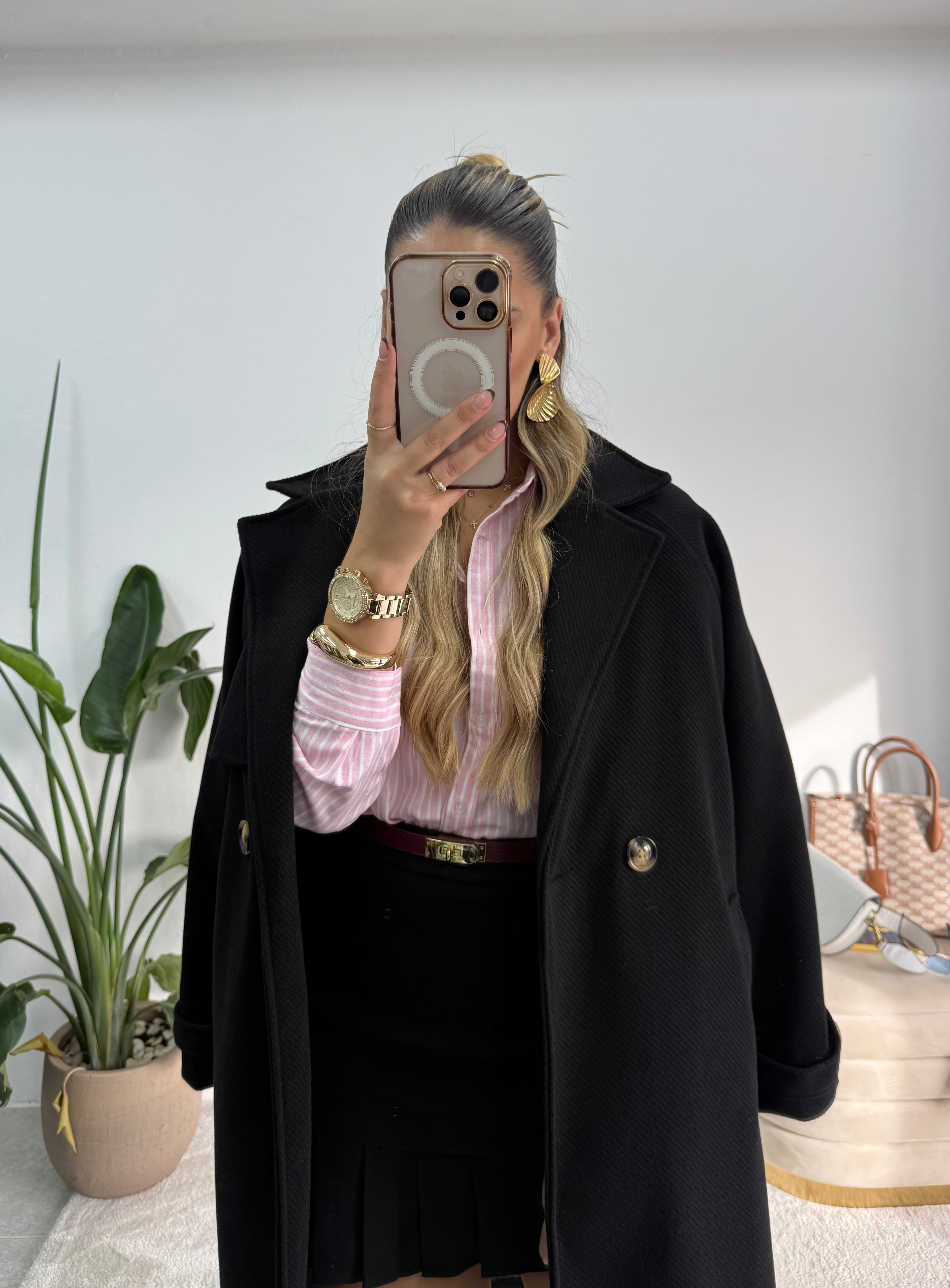 Sobretudo Essential Preto 5