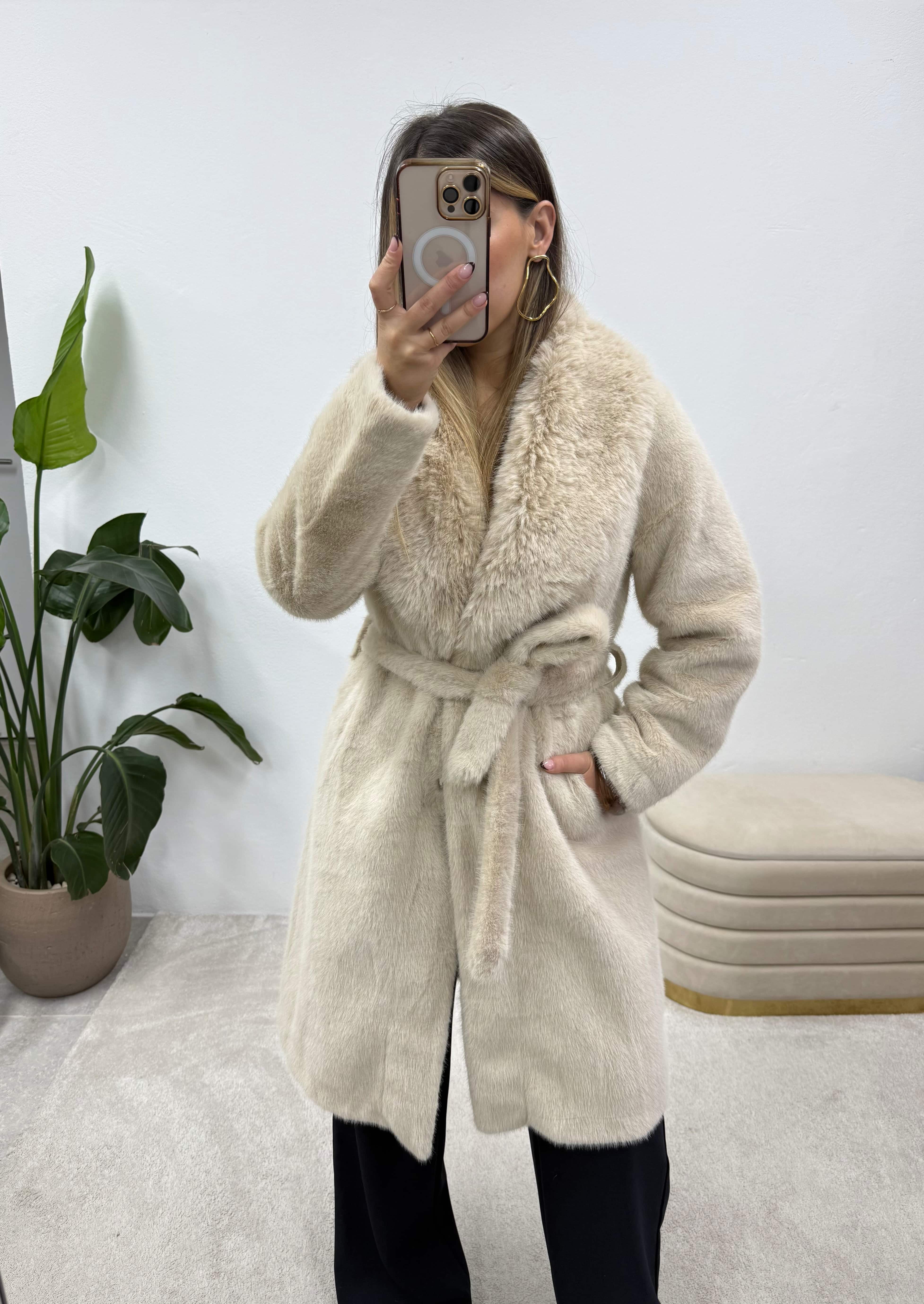 Casaco Pêlo Deluxe Bege 5