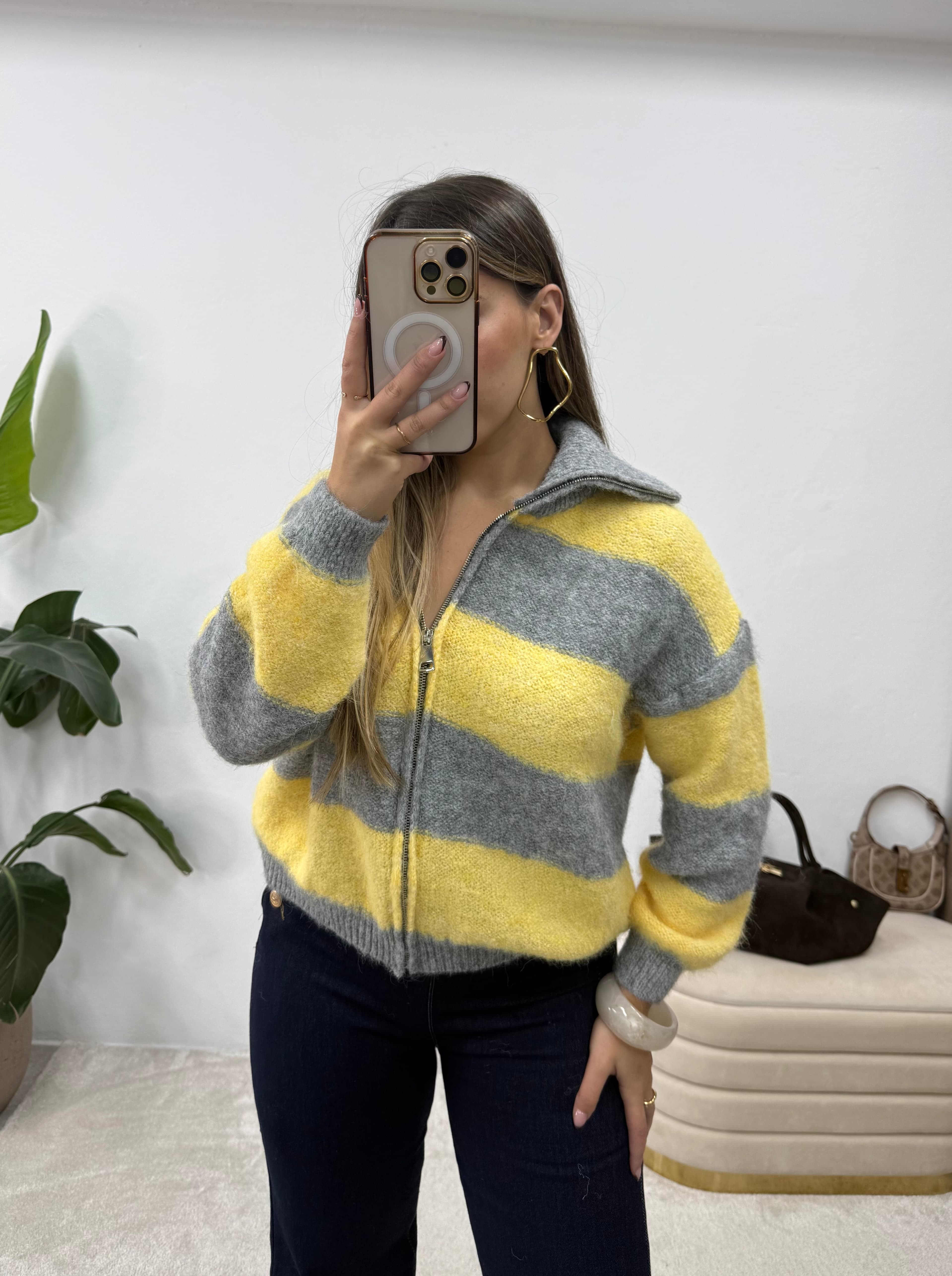 Casaco risca amarelo/cinza 2