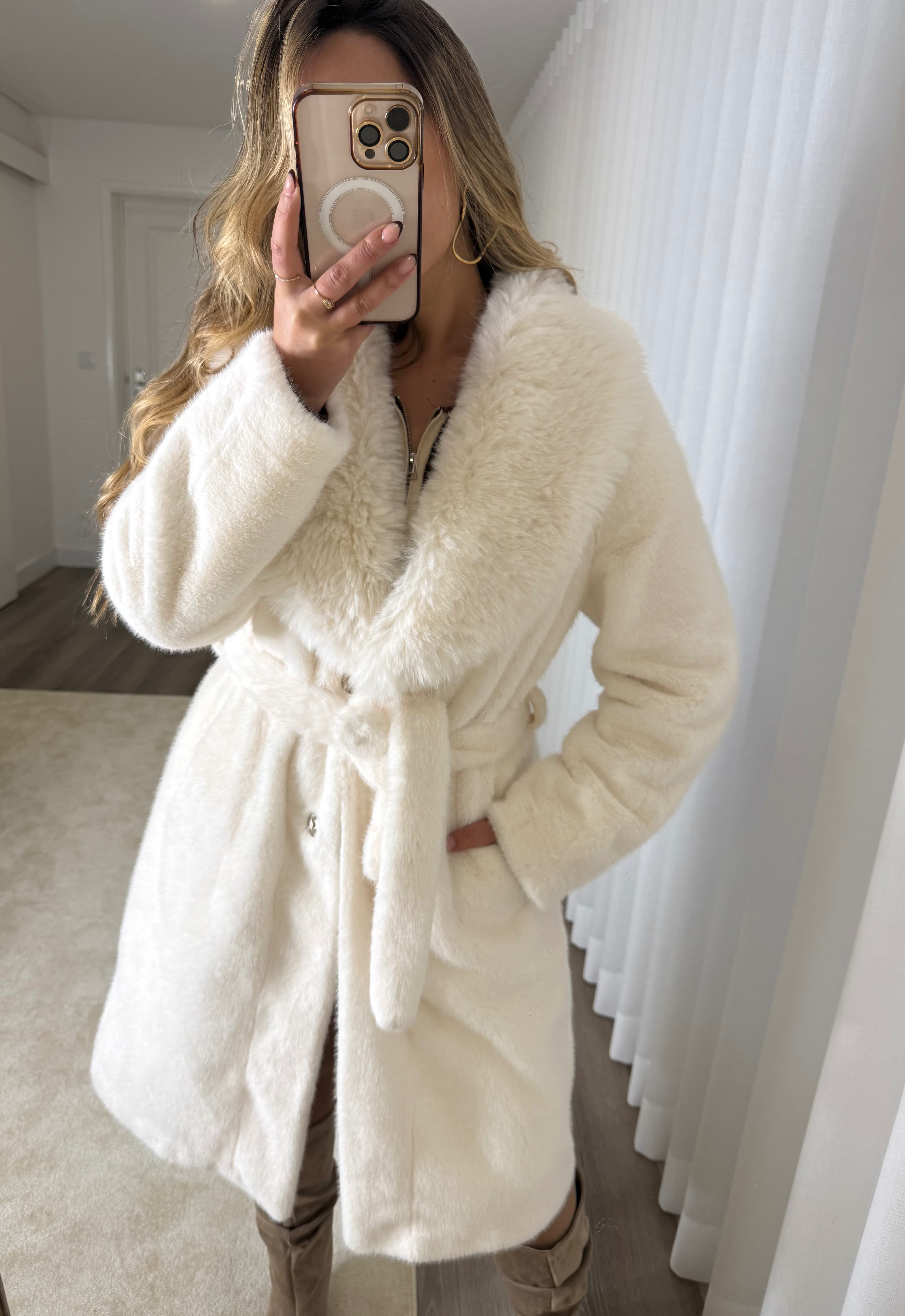 Casaco Pêlo Deluxe Branco pérola 3