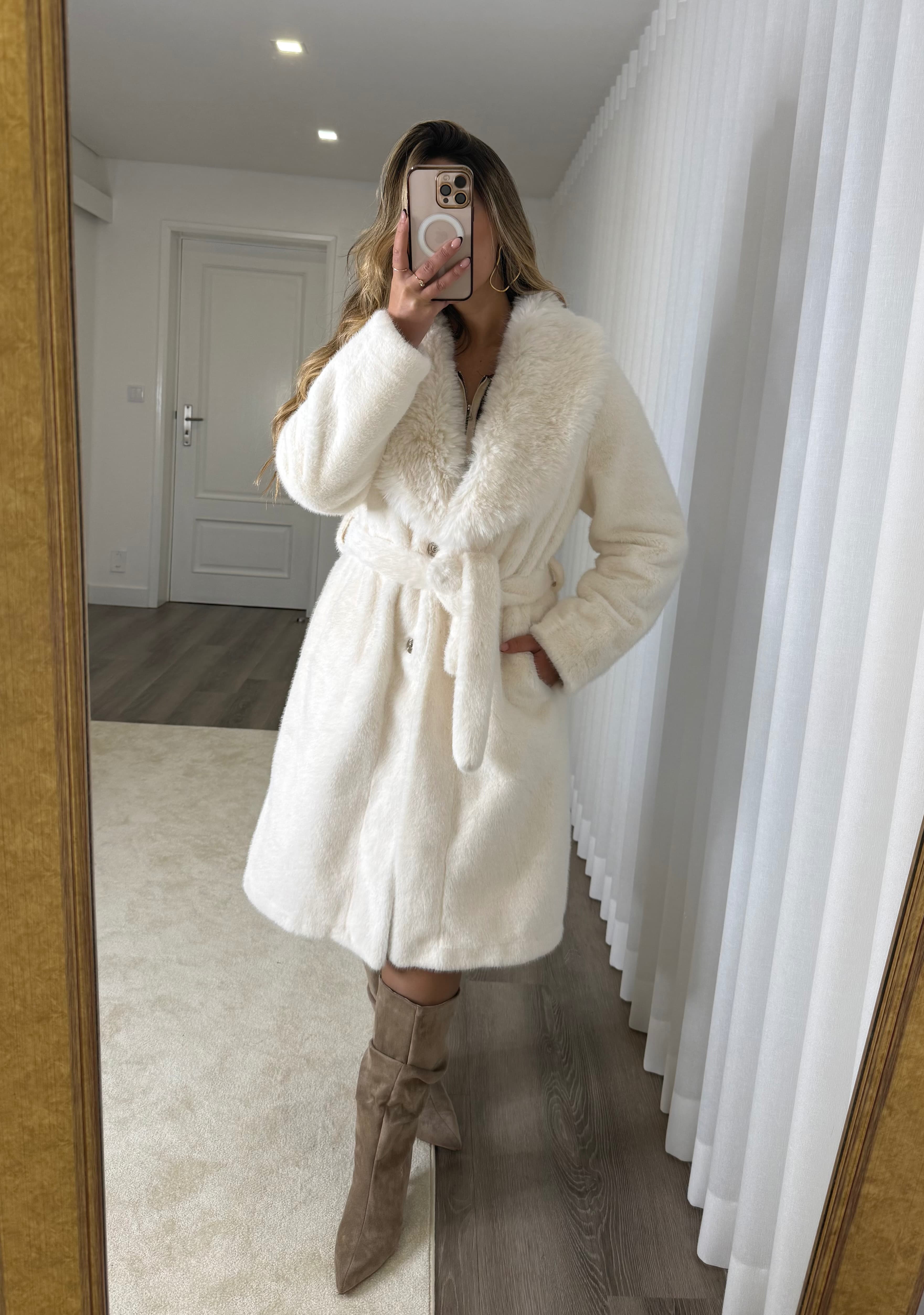 Casaco Pêlo Deluxe Branco pérola 1