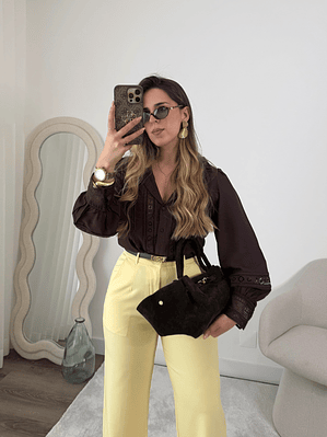 Blusa Mocha Delicate