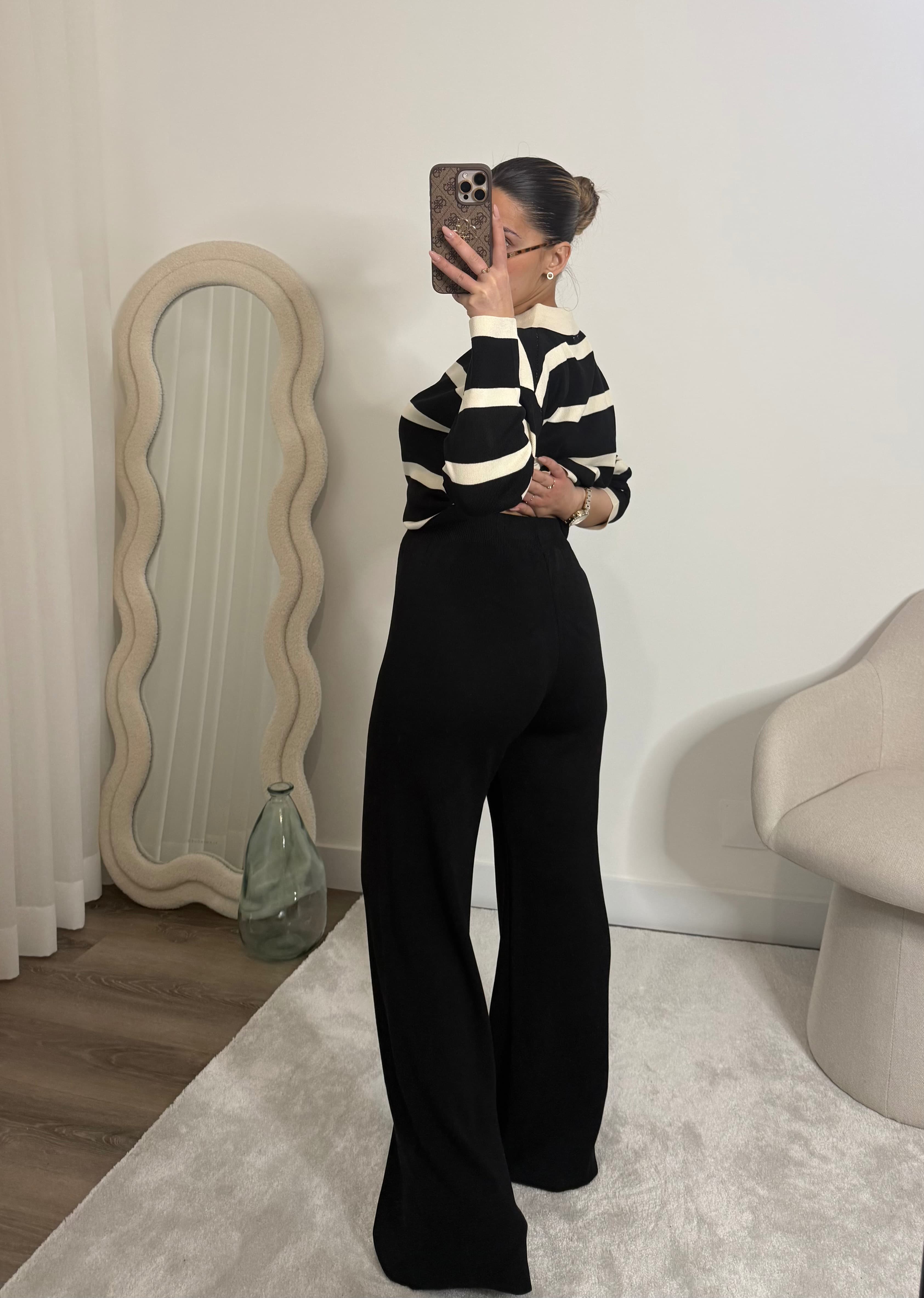 Conjunto Noir Essential 3