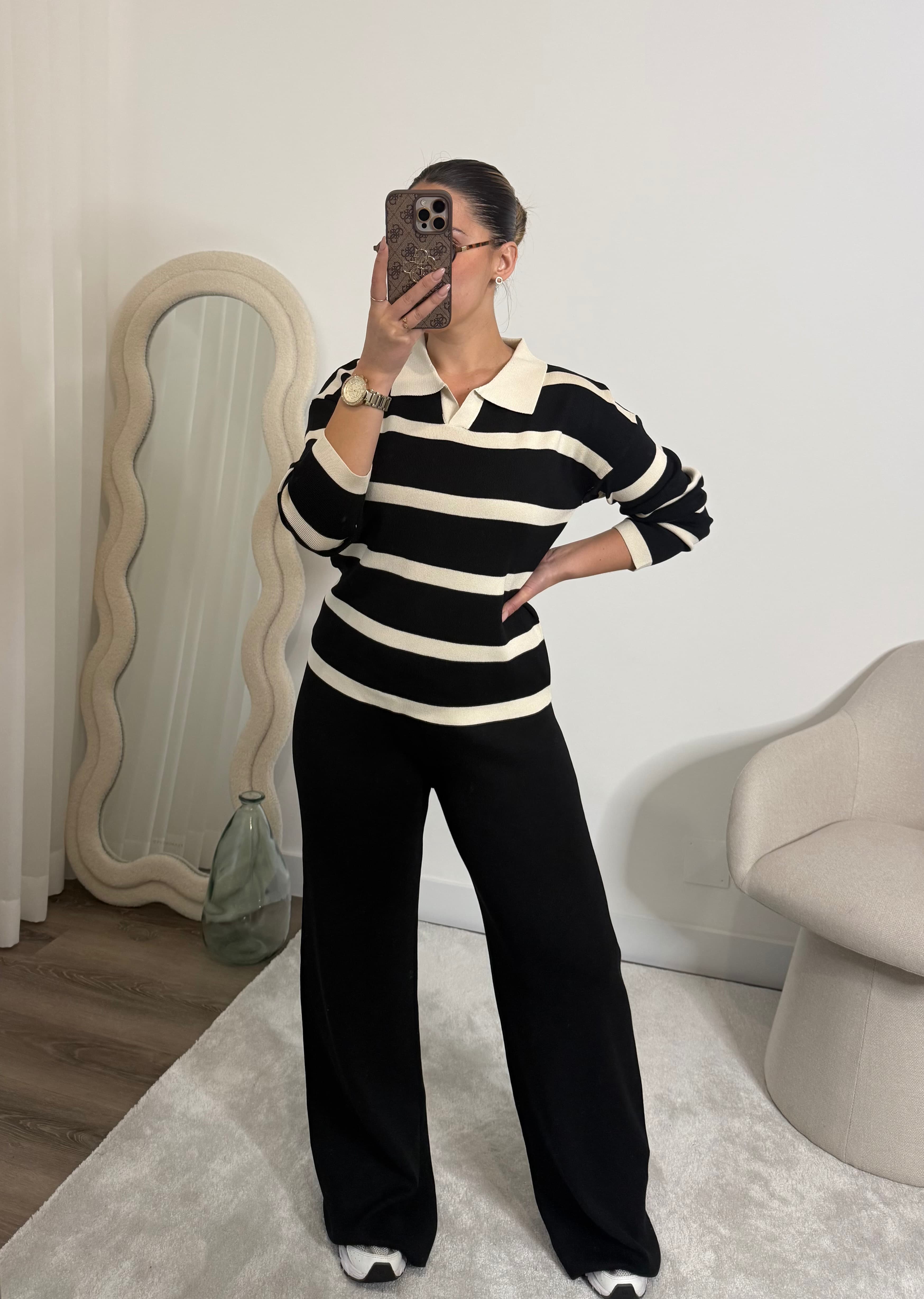 Conjunto Noir Essential 4