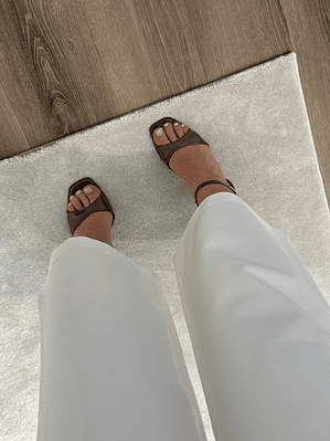 Sandália Kyra Brown 