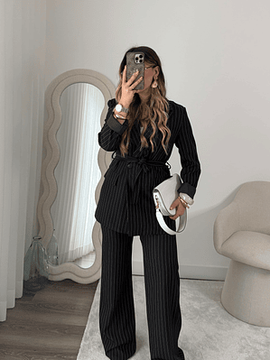 Fato Iconic Femme- Black