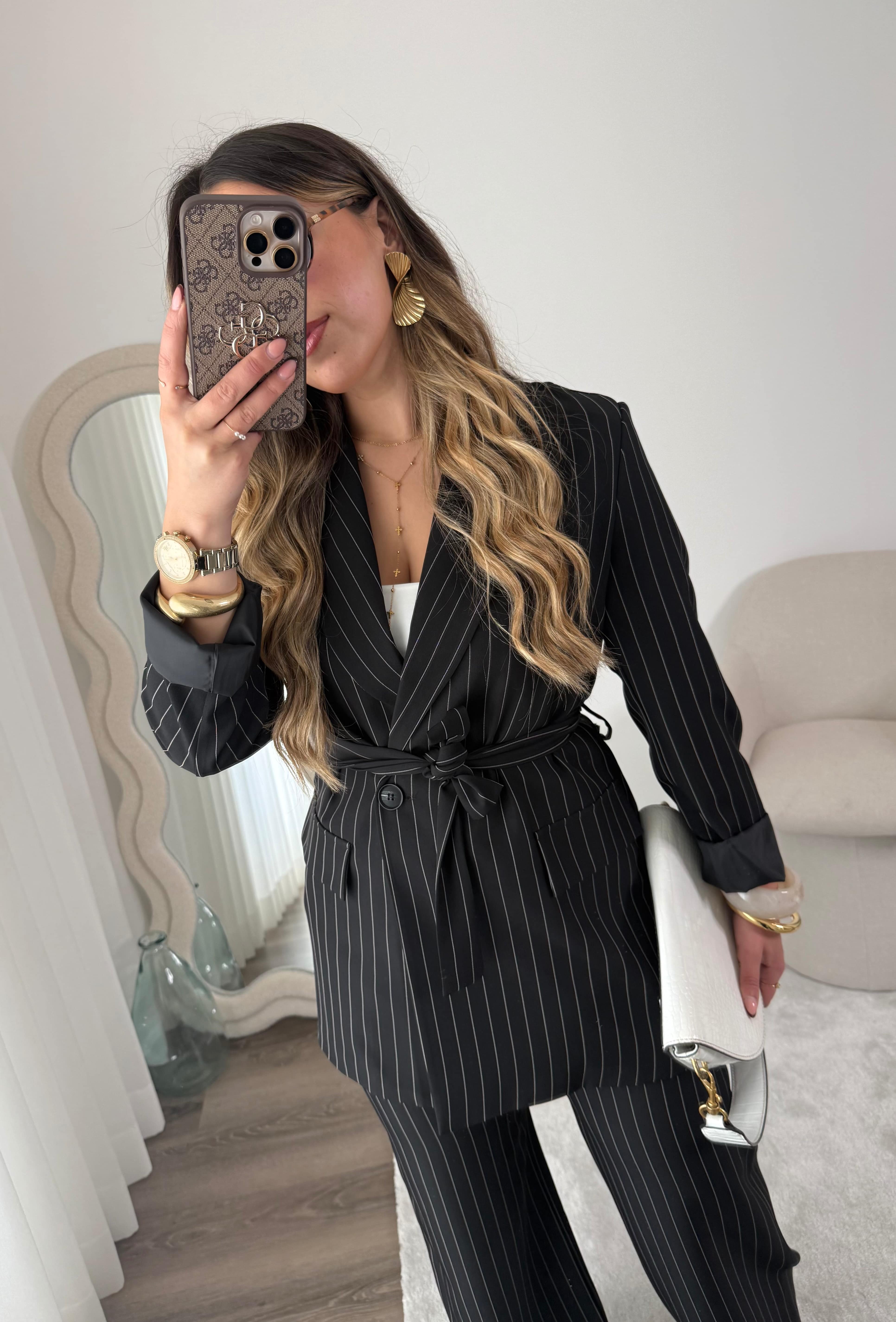 Fato Iconic Femme- Black 4