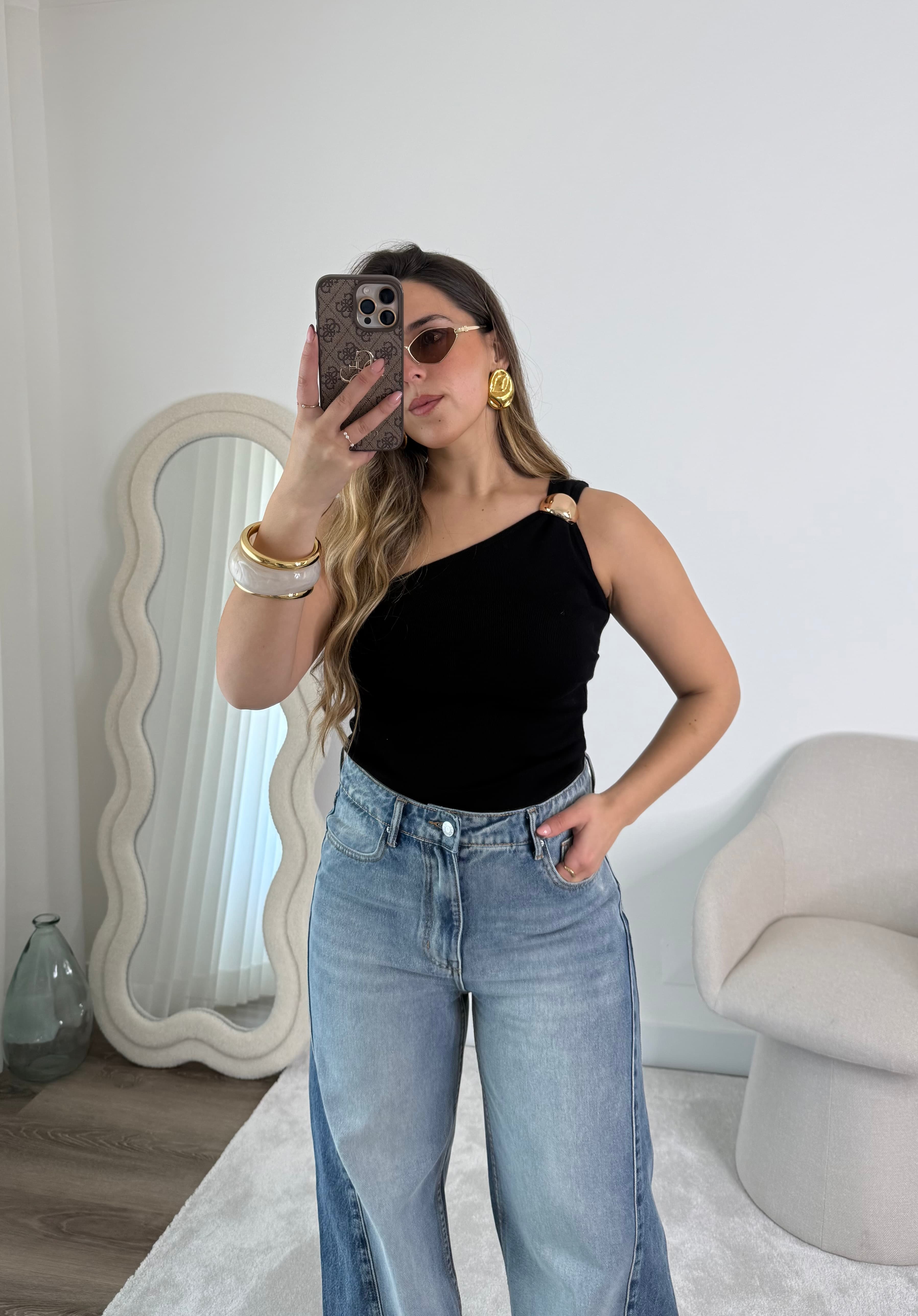 Top Ária - Black  3