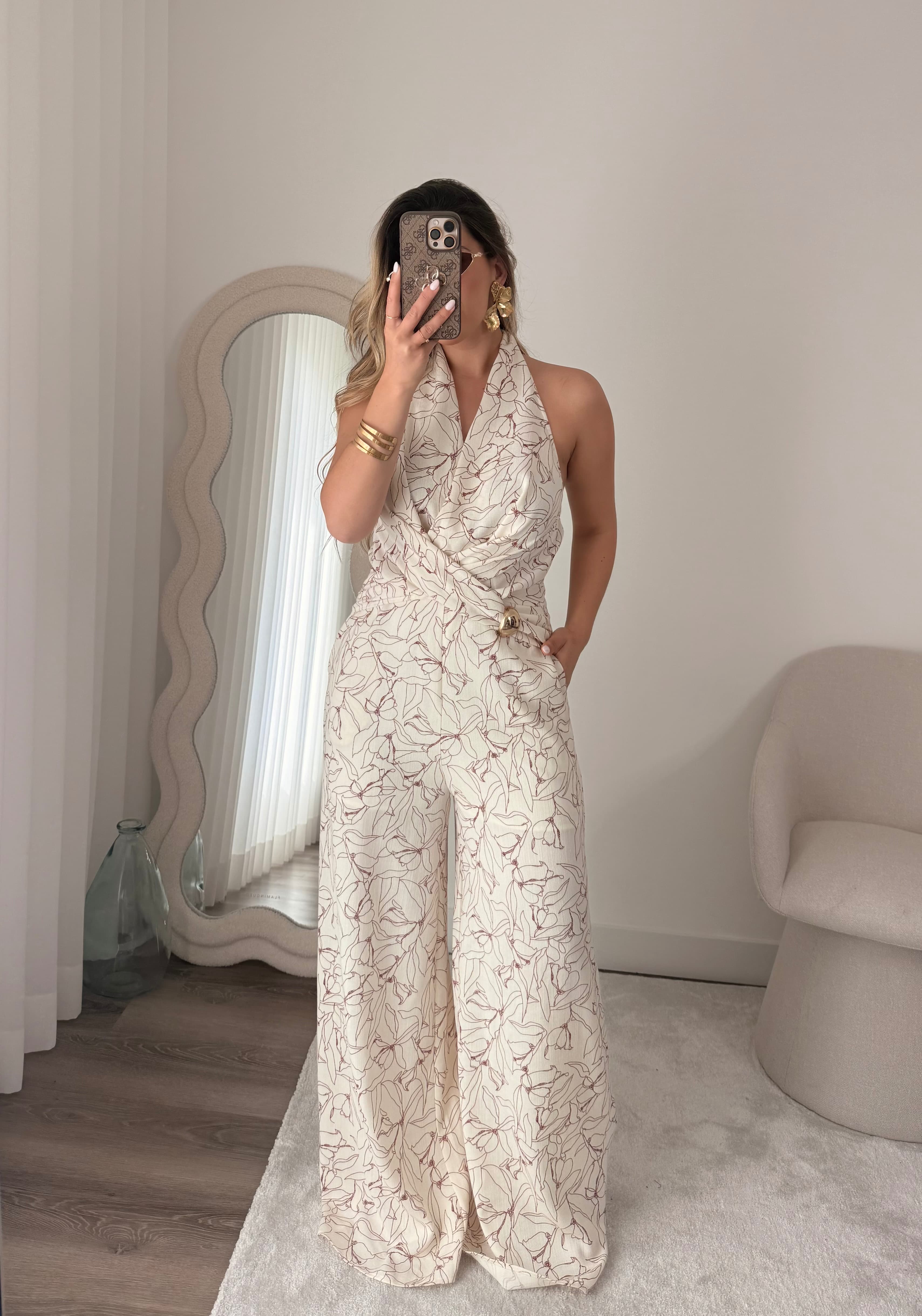     Macacão Flor de Linho 5