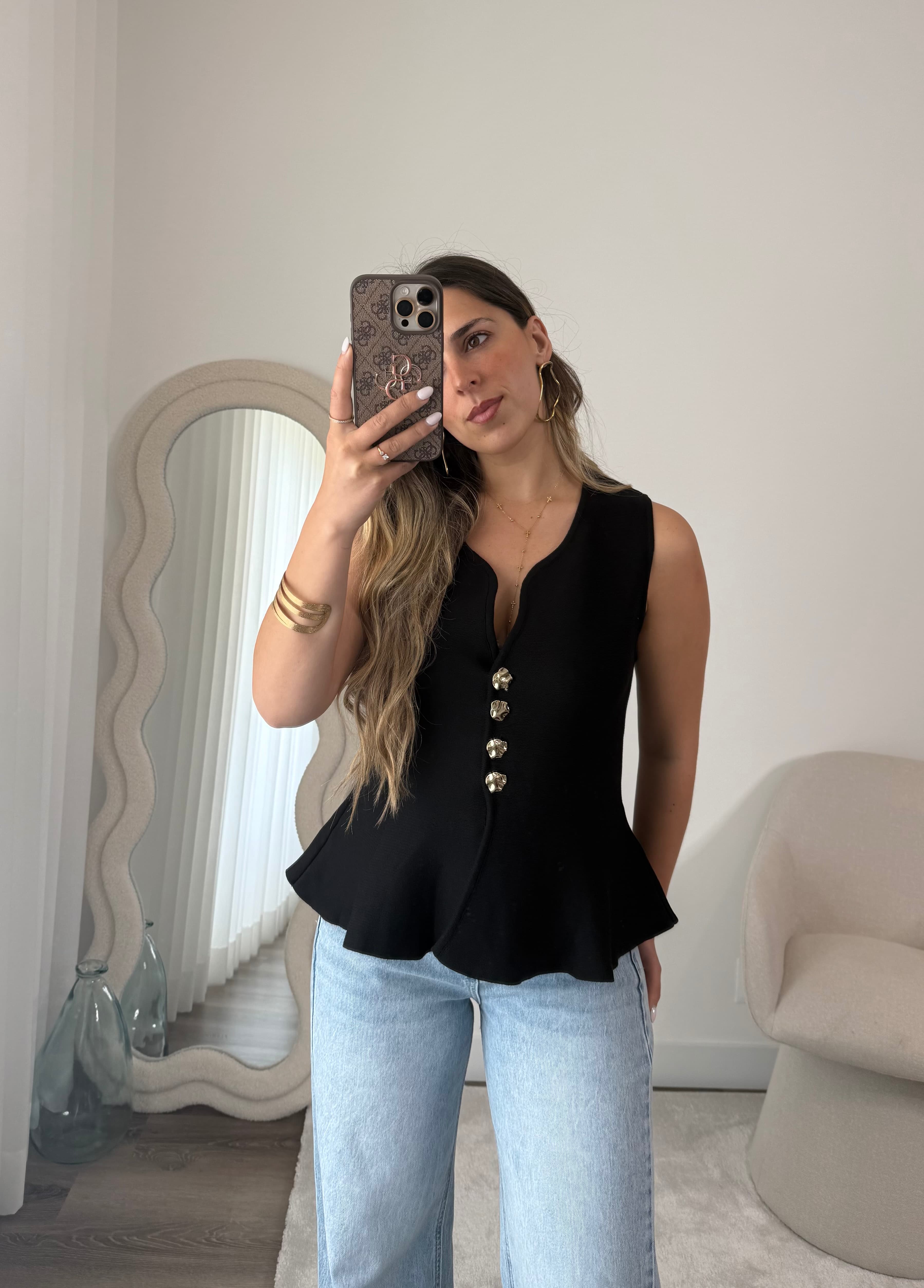 Top Silhouette Black 2