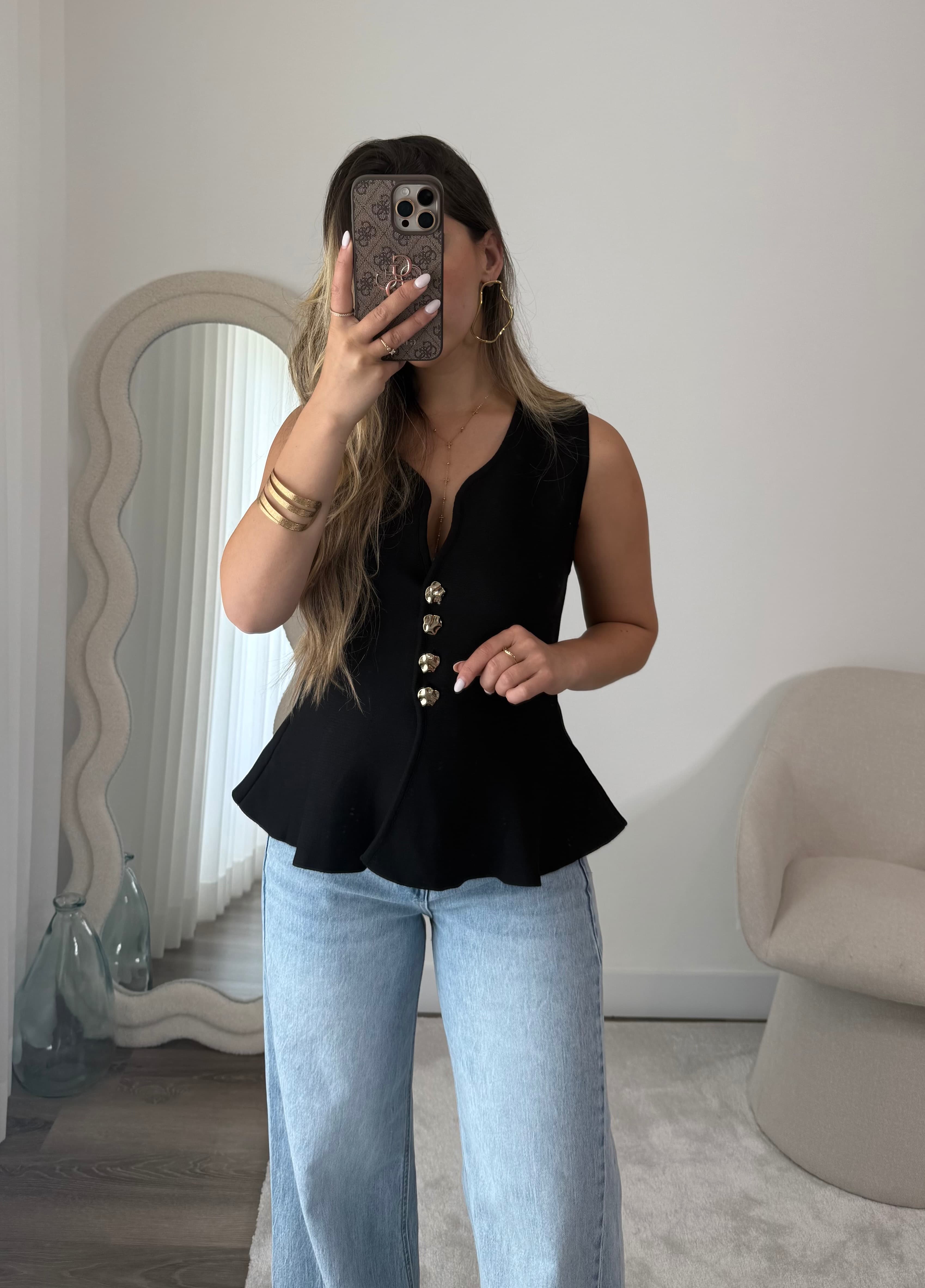 Top Silhouette Black 5