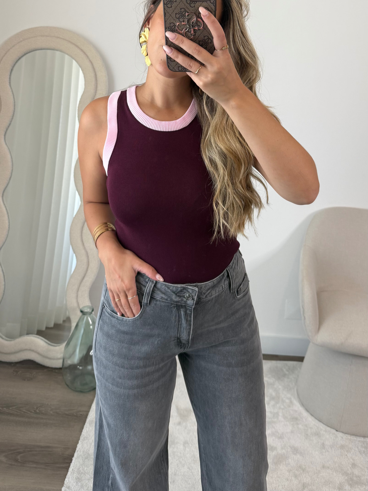 Rosé Contrast Tank 4