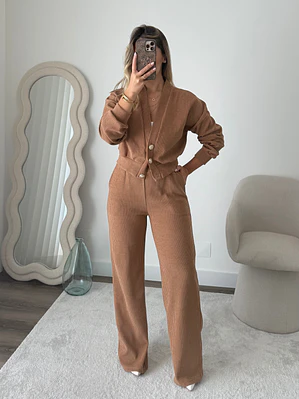 Conjunto Elodie Camel (pré-venda: envio previsto dia 26/10)