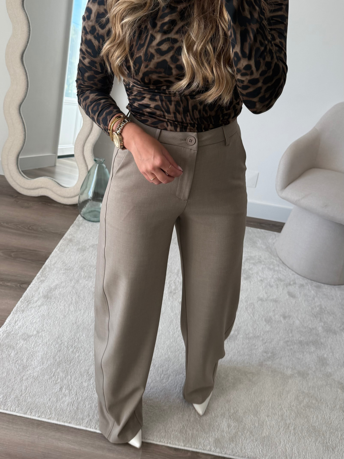 Calça Power Shape Balloon Taupe 5