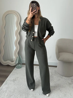Conjunto Elodie Verde kaki  (pré-venda: envio previsto dia 26/10)