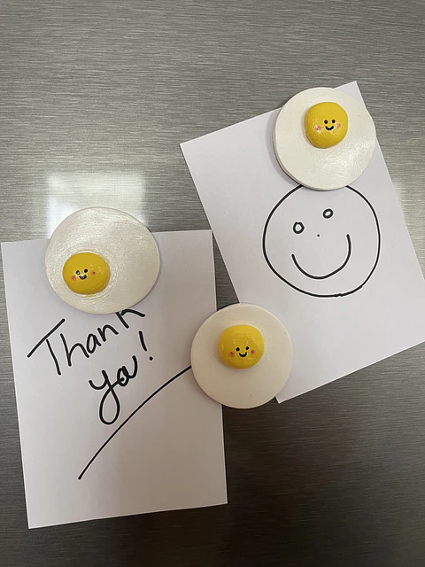 Conjunto de 3 ímanes ovos estrelados | Set of 3 fried egg magnets