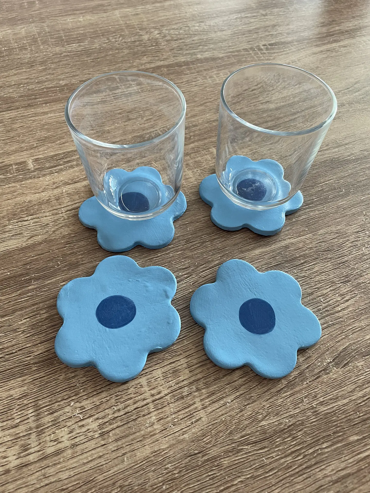 Conjunto de 4 bases para copos flores azuis 1