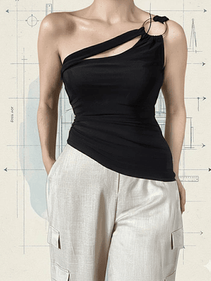 Top asimétrico con argolla 