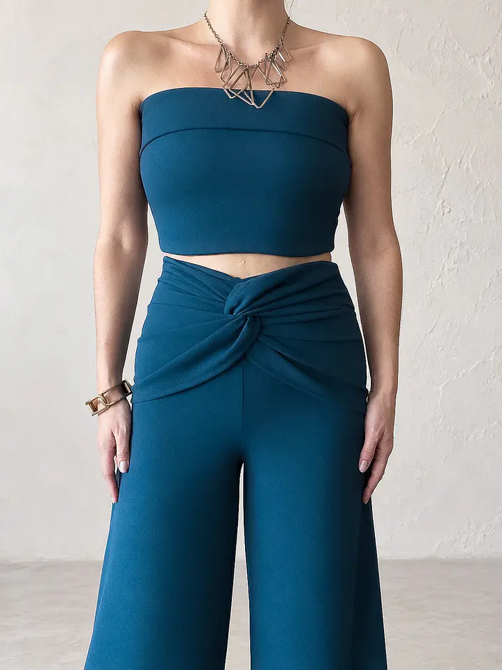 Conjunto Nudo azul petróleo  3