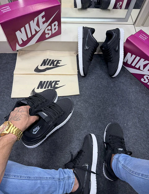 Nike SB Dunk Low Twist Preto e Branco
