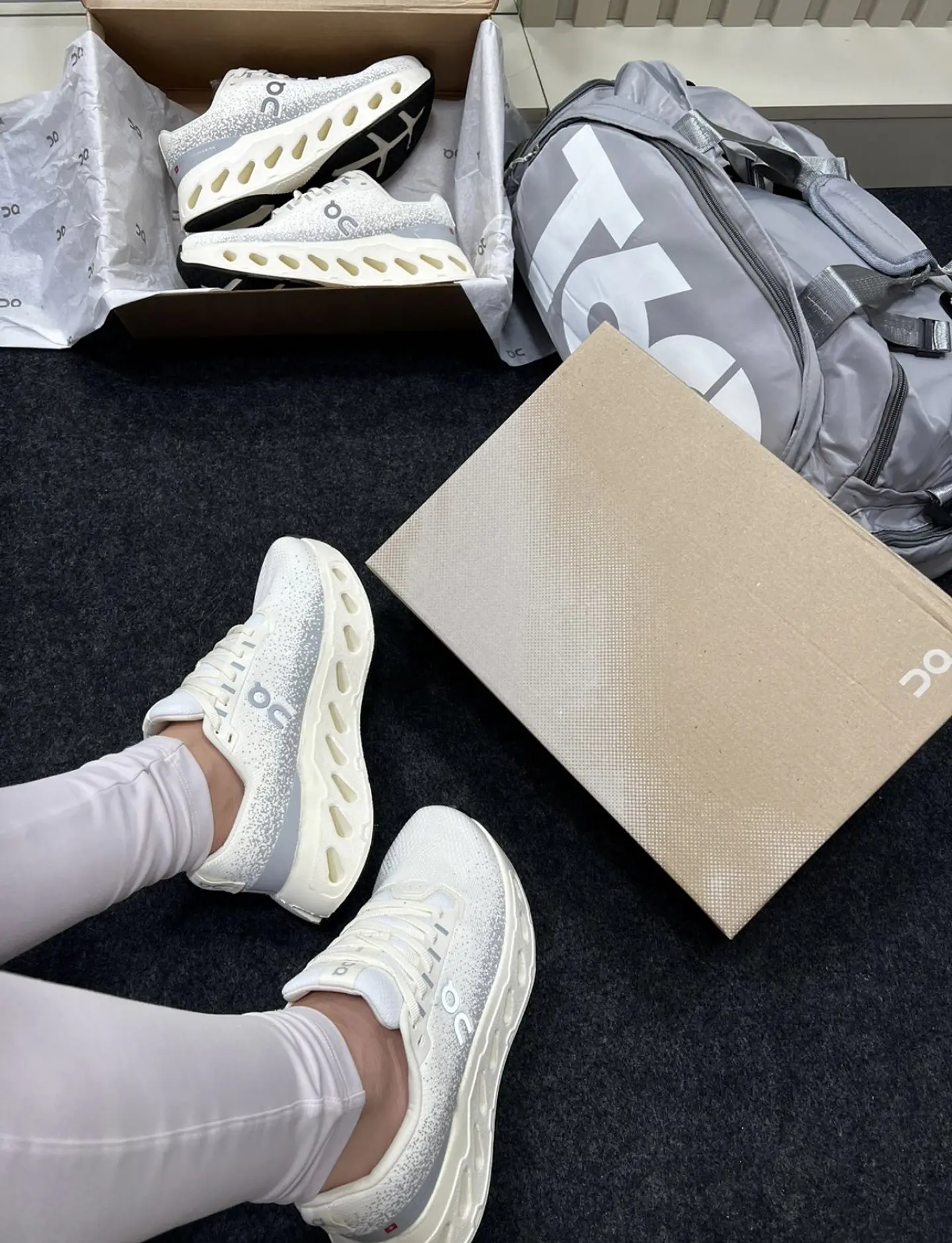 Oncloud Max Off White Nude 3