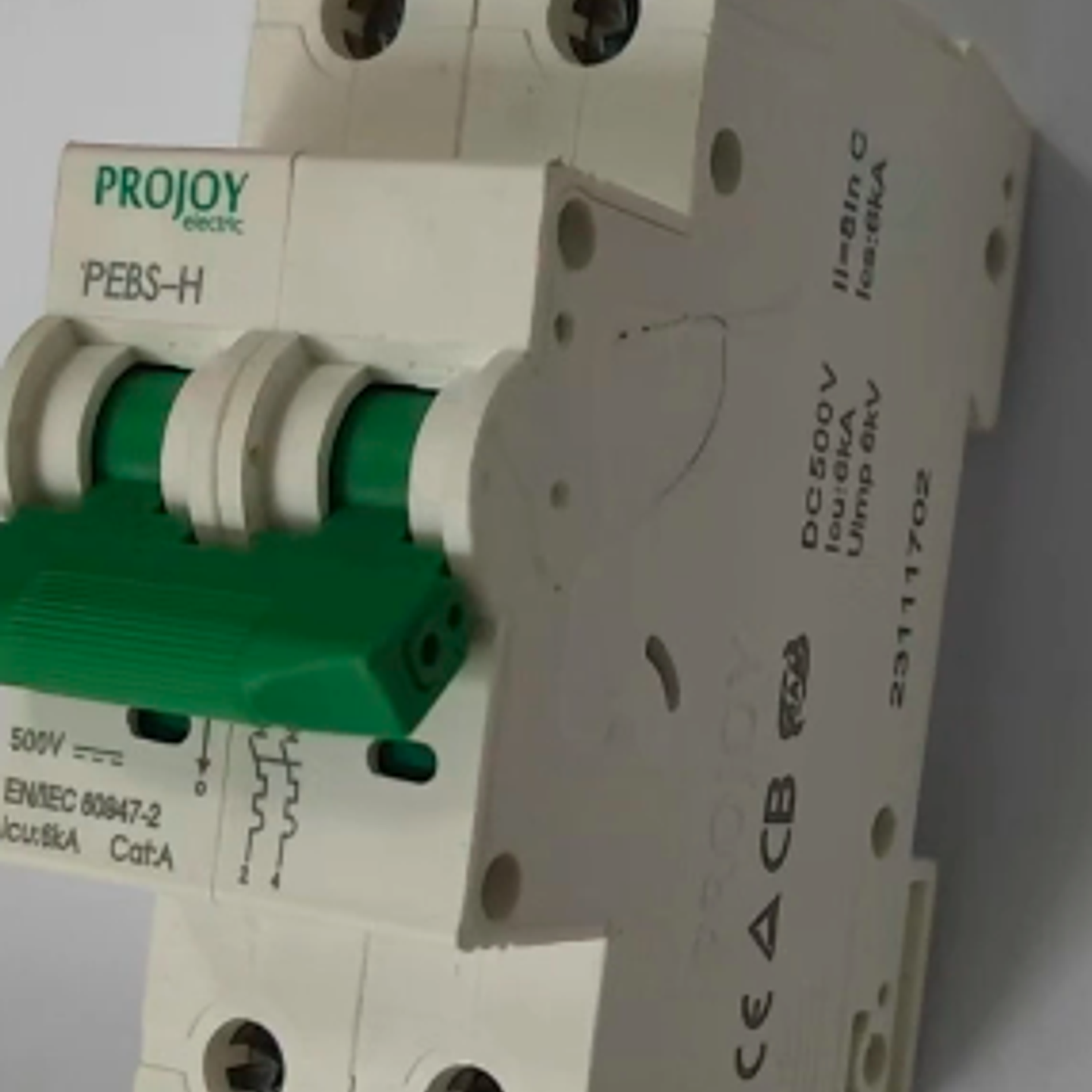 PROJOY INTERRUPTOR AUTOMATICO MCB DC 125A 500V 2P PEBS-H-125 2