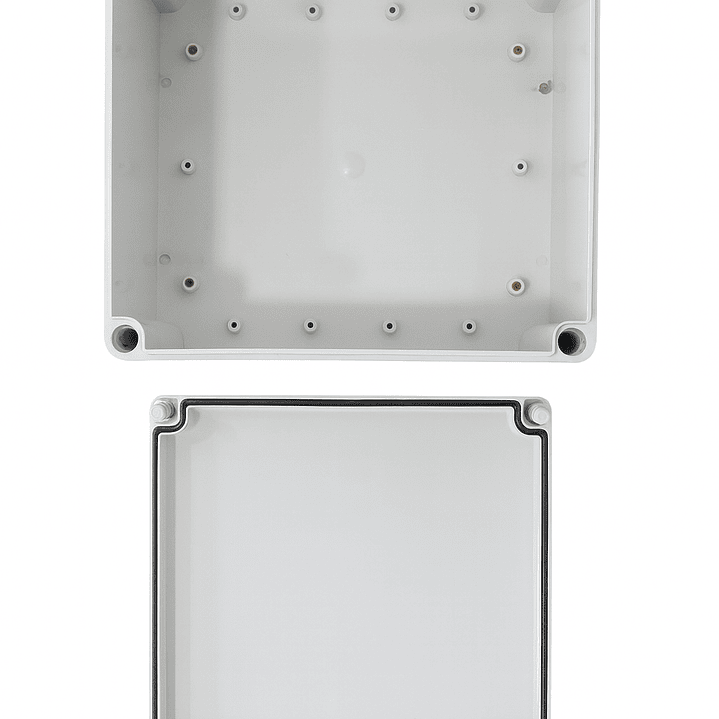 TABLERO PLASTICO 200X200X130 MM 3