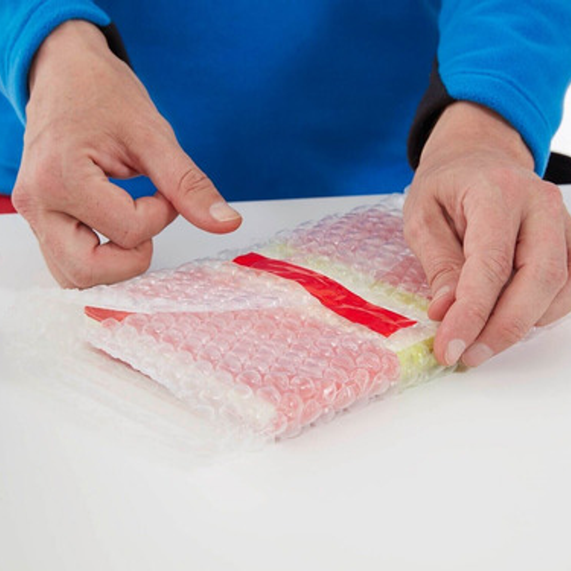 Tesa 60404 Pvc Rojo 2.4 Cm X 65 Mts 2