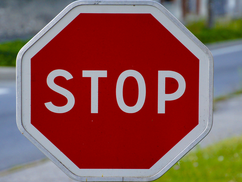 Viniles reflejantes para señalización y seguridad