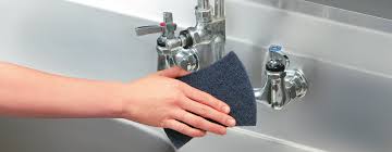 Productos de limpieza profesional para maquinaria y superficies