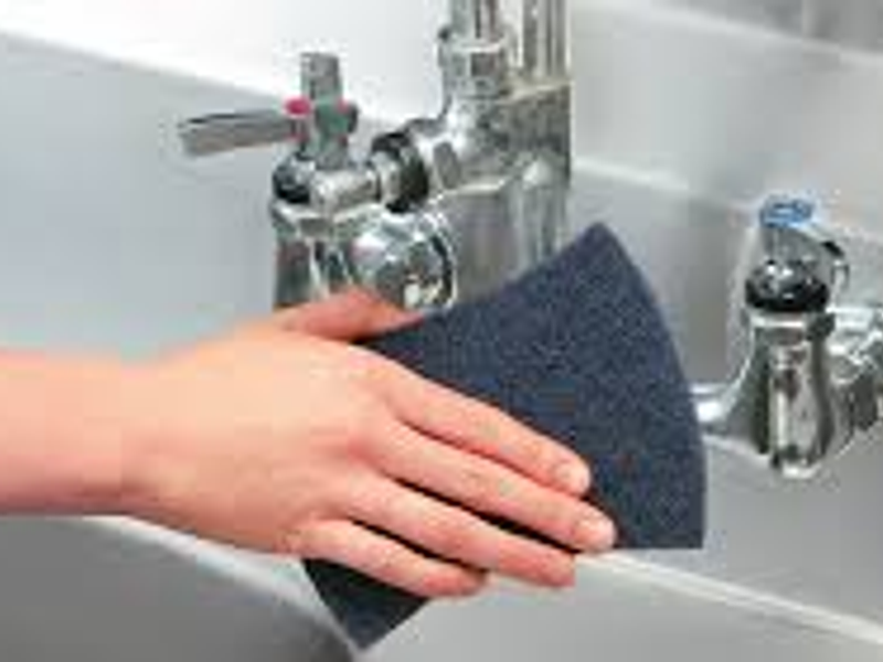 Productos de limpieza profesional para maquinaria y superficies