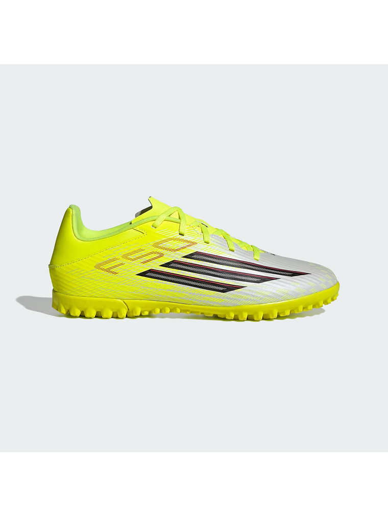 Botines F50 Club para Pasto Artificial 1