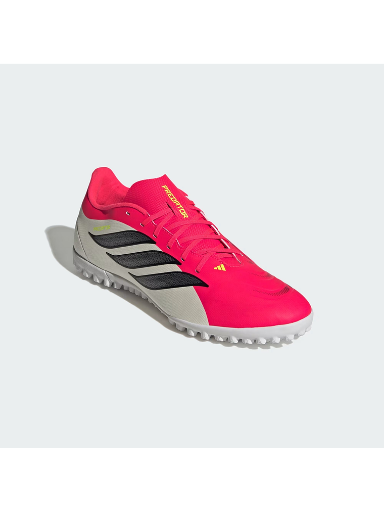 Botines Predator para Pasto Artificial 3