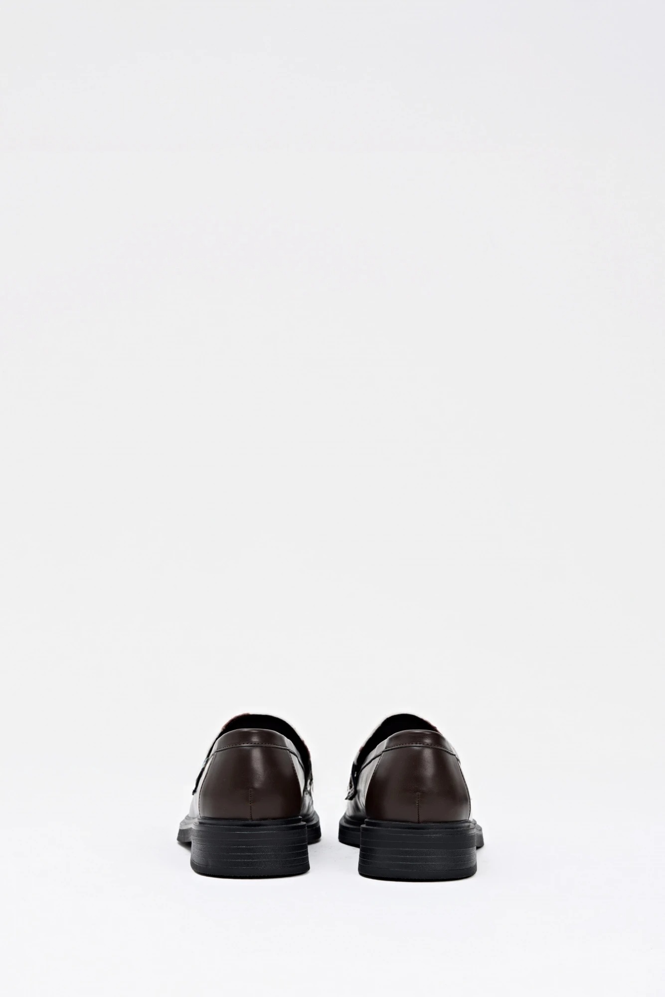 Mocasín eco piel vaca - chocolate 2