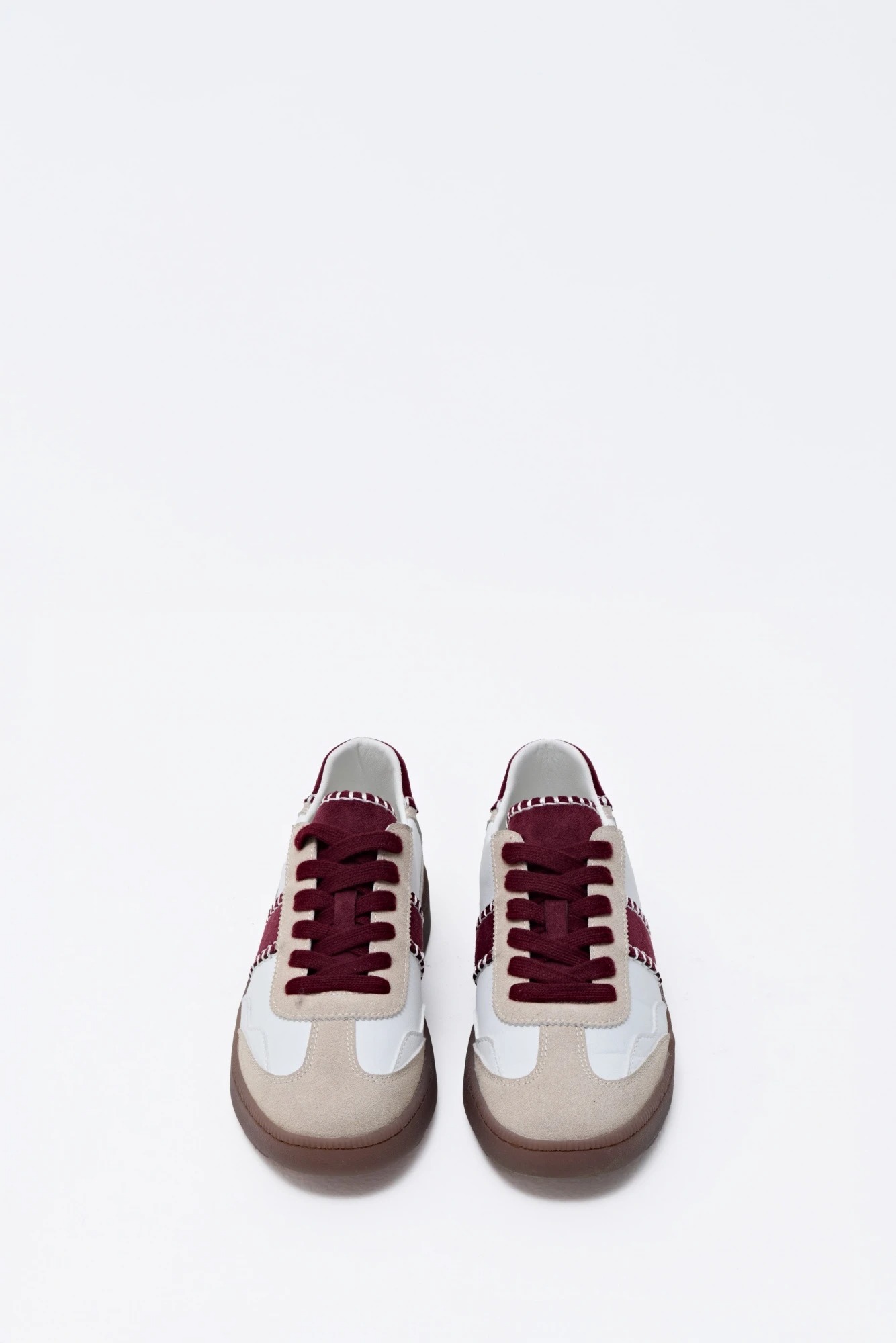 Zapatilla con bordado - beige 3