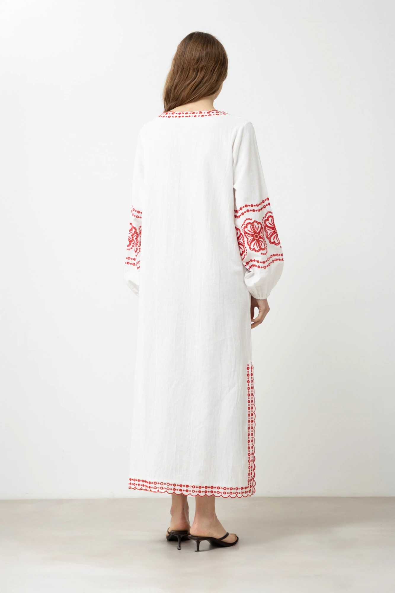 Túnica larga con bordados - crudo 4