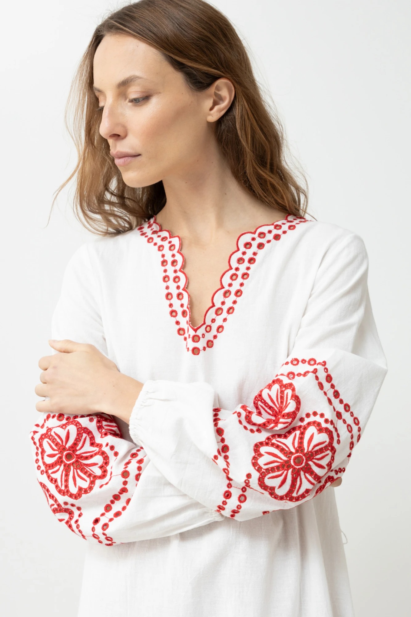 Túnica larga con bordados - crudo 5