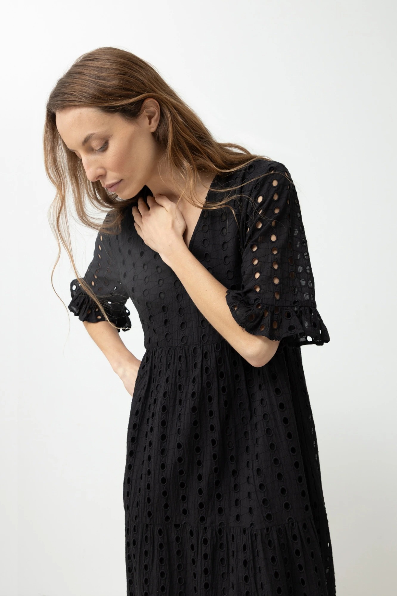 Maxi vestido broderie - negro 2