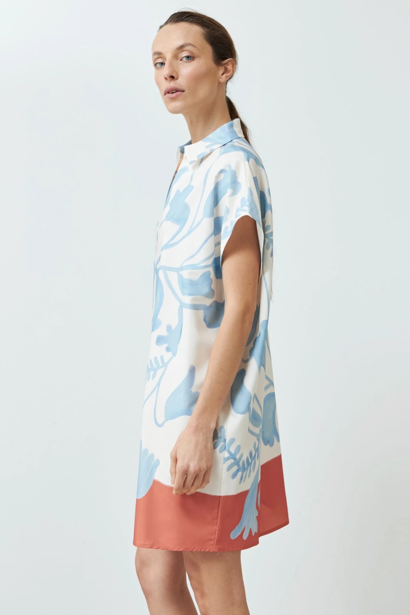 Túnica estampa jacaranda - celeste 4