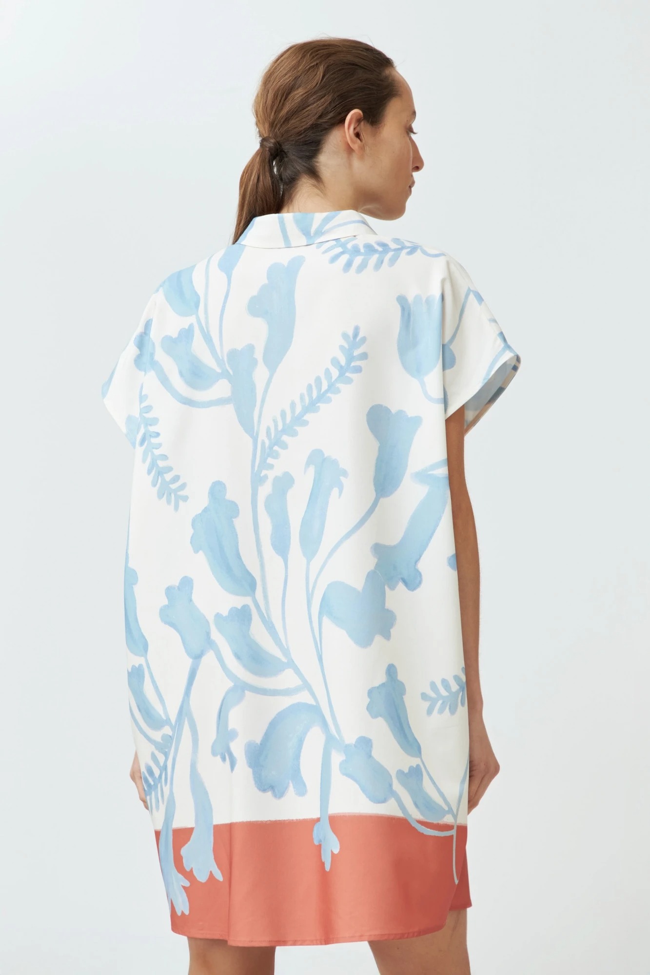 Túnica estampa jacaranda - celeste 5