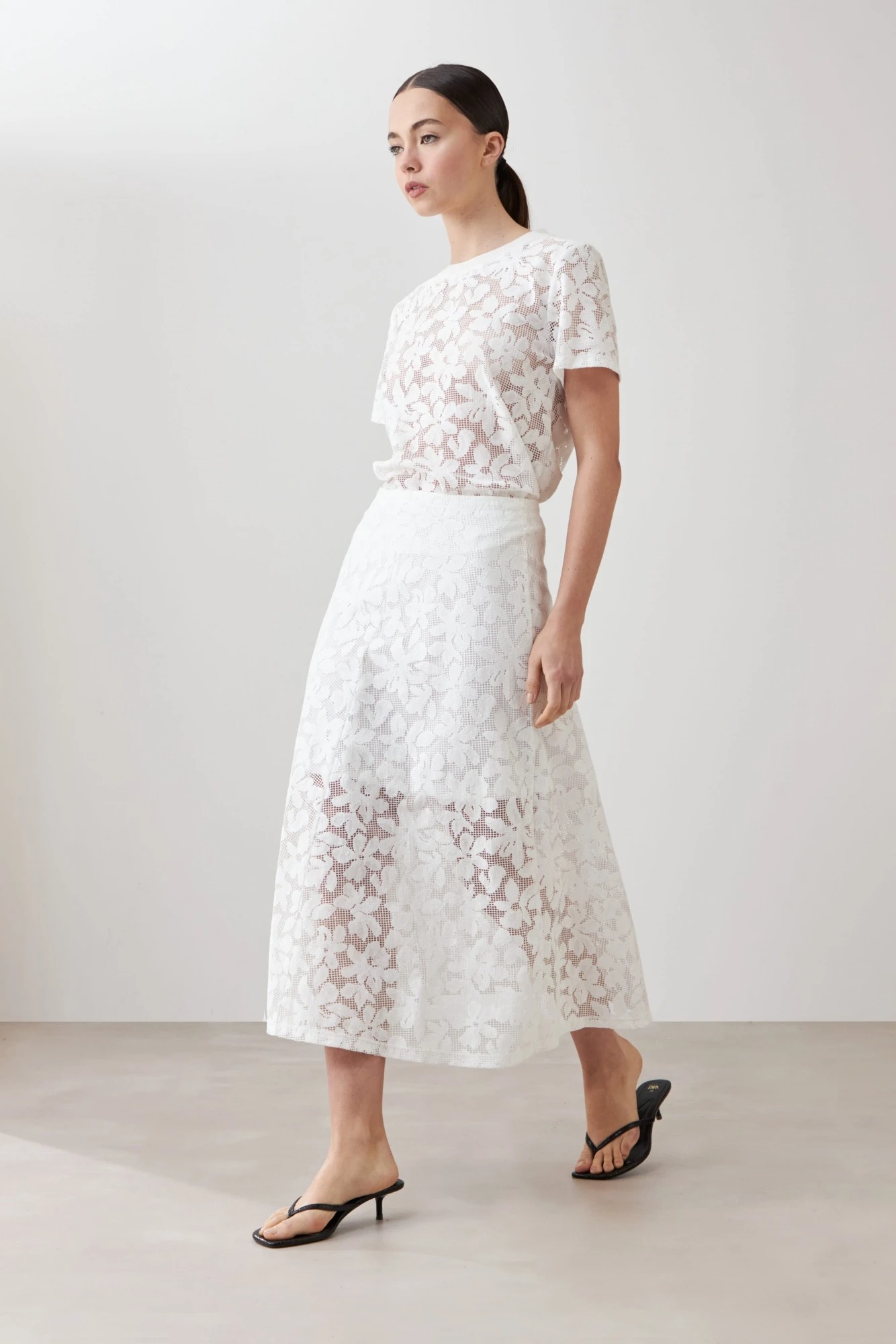 Maxi falda encaje - blanco 1