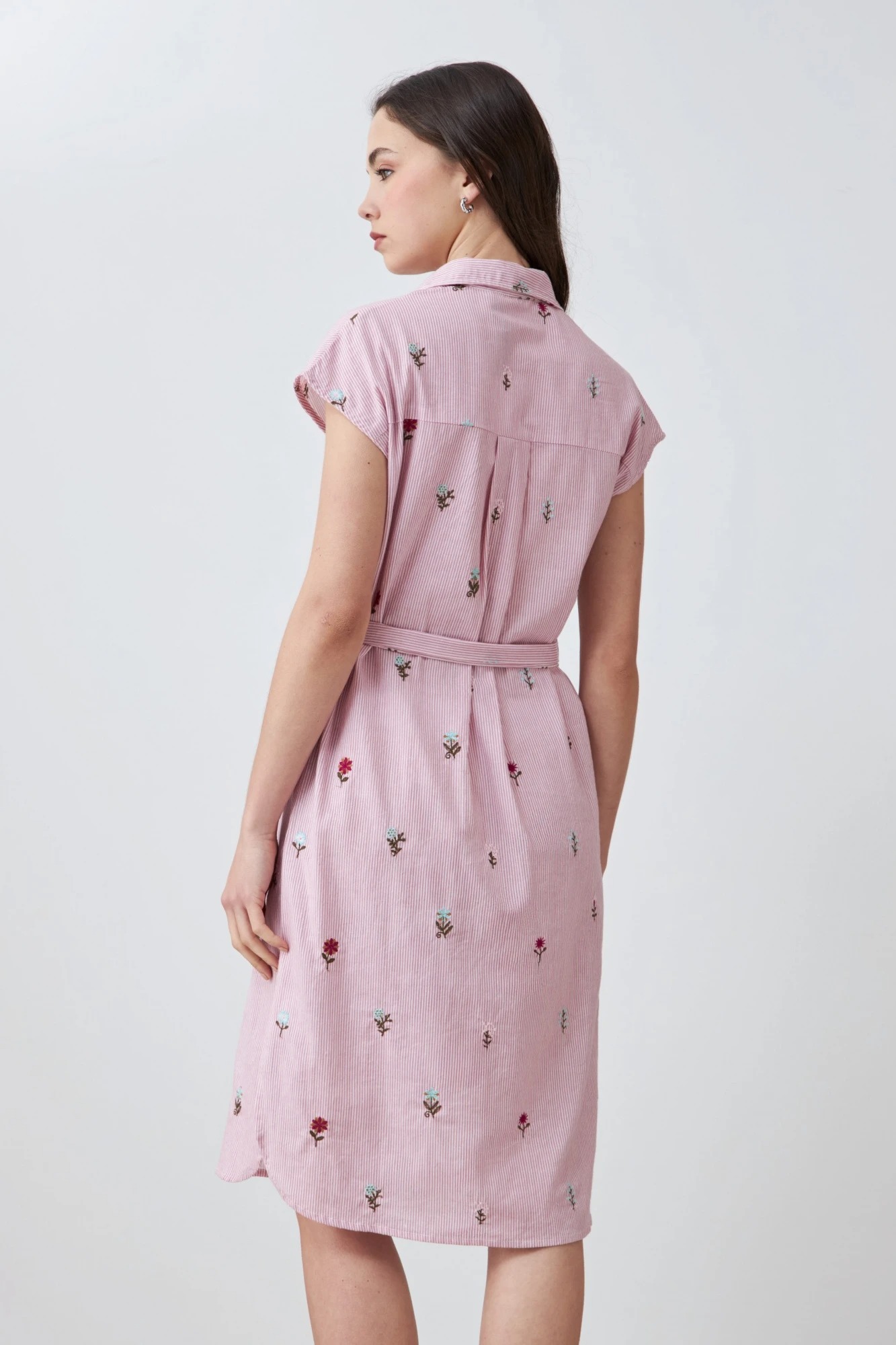 Vestido rayado con bordados florales - rosa 4